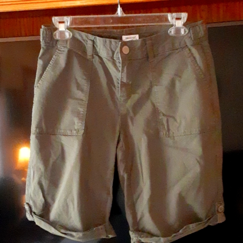 Westport olive bermuda shorts